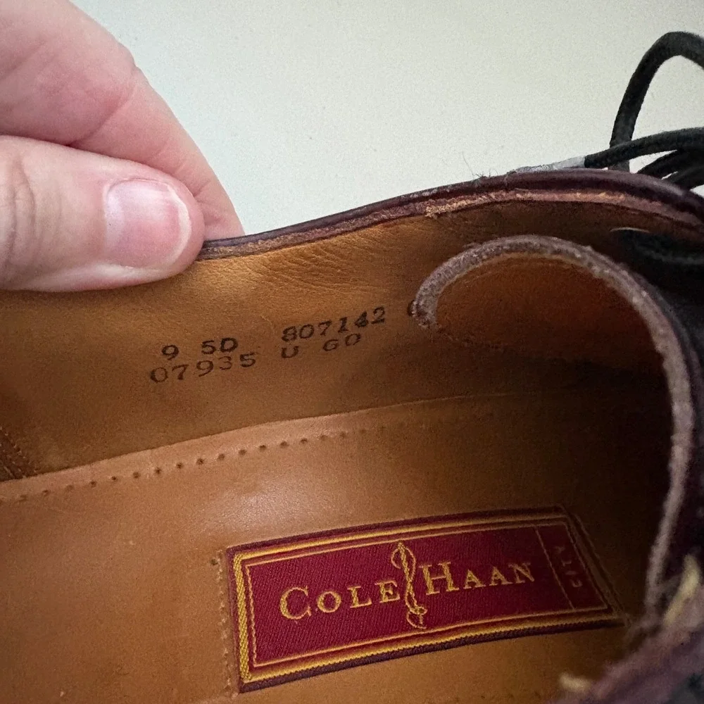 Cole Haan City Mens Burgundy Leather Wingtip Oxford Dress Shoes Size 9.5D Dressy